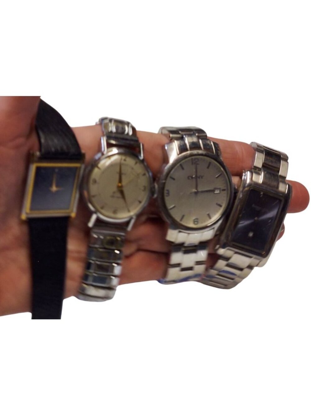Lot Of 4 Vintage & Modern Watches: Timex DKNY Citizen 1387